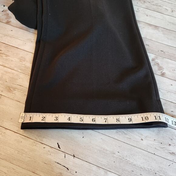 Tommy Hilfiger Sleeveless Crepe Black Jumpsuit Size 4 - Picture 10 of 11